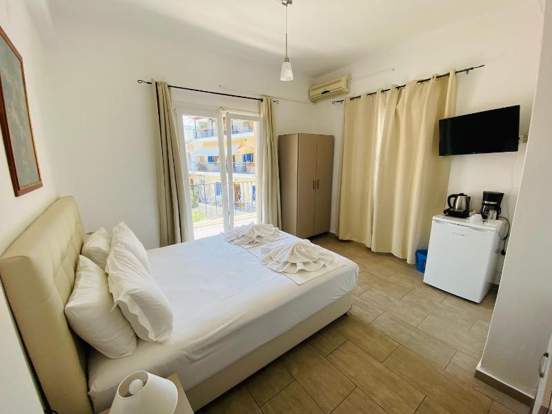 Central Hotel - image 31