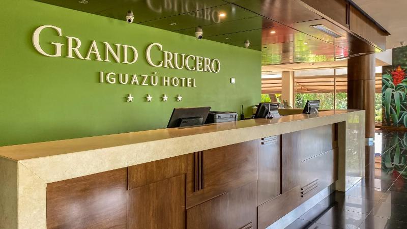Grand Crucero Hotel - image 7