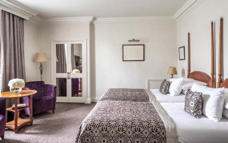 Executive Double Room image 1