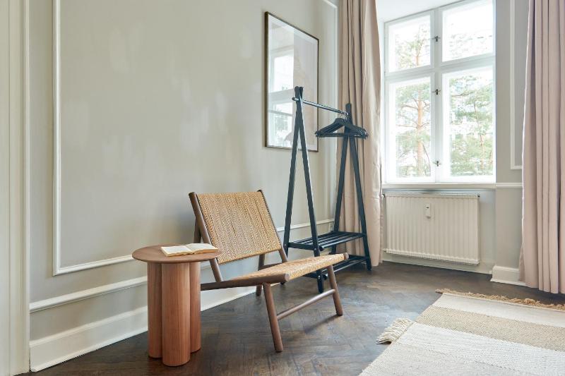Three-Bedroom Apartment image 3