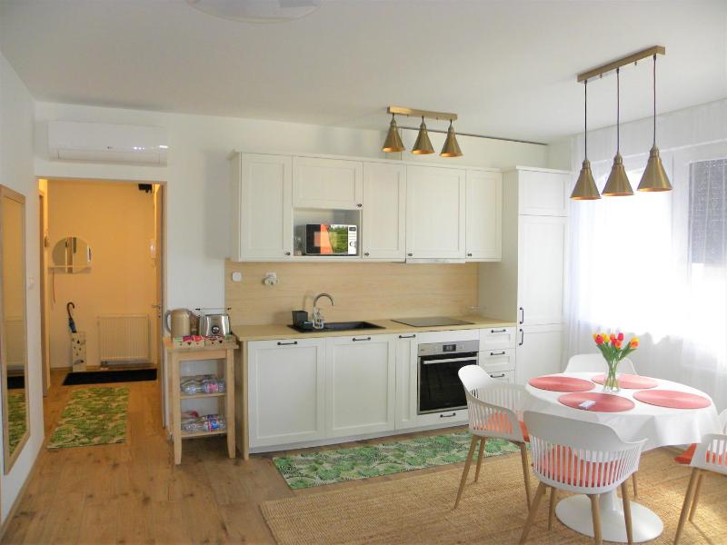 TomJohn Apartman Siófok - image 21