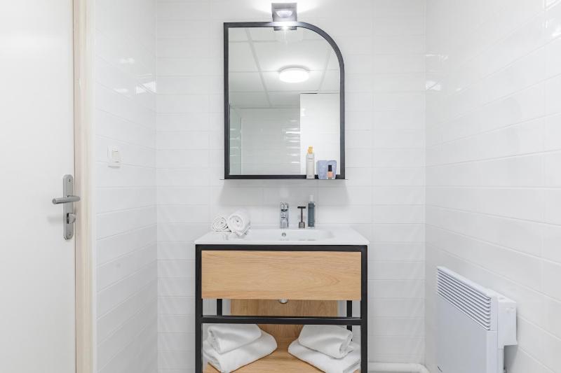 Two-Bedroom Apartment image 4