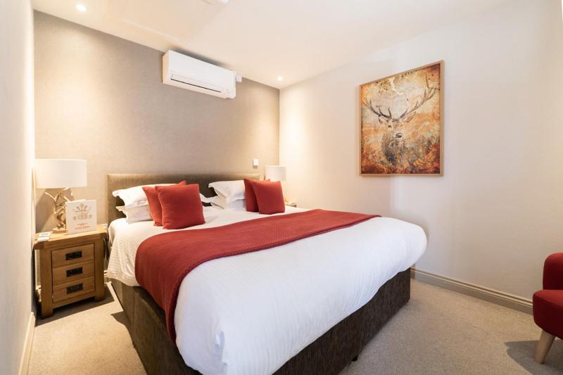 Deluxe Double Room image 4