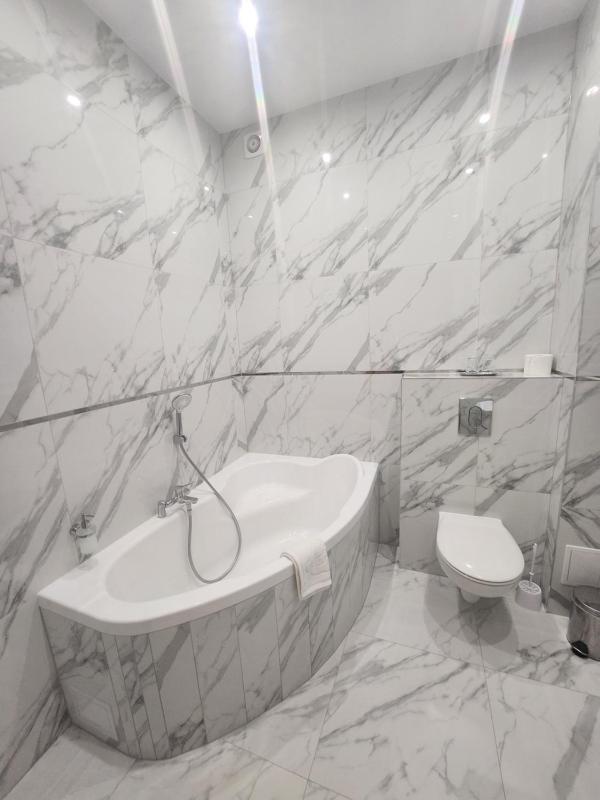 Standard Double Suite image 4