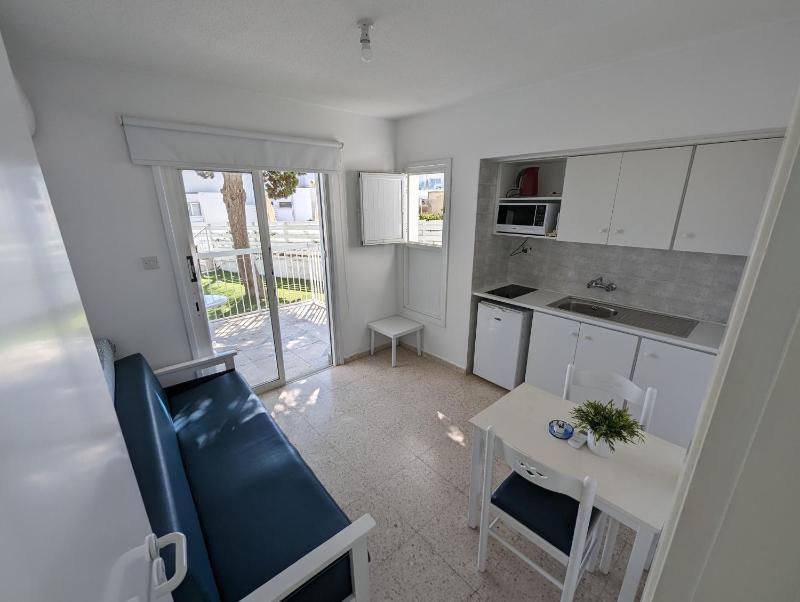 One-Bedroom Apartment - Ground Floor image 3