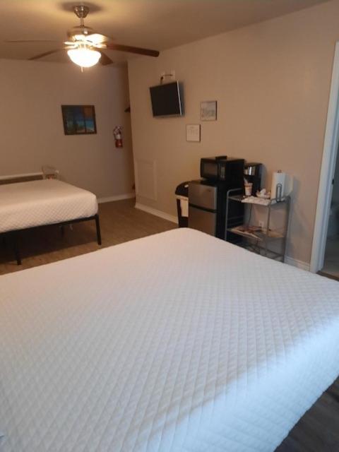 By the Bay RV and Lodging - image 15