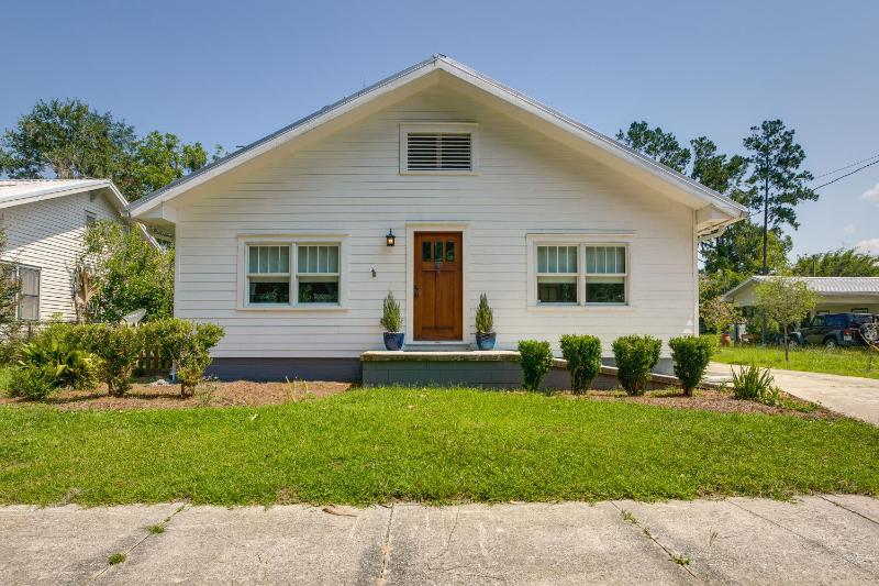 White Springs Gem with Patio and Screened Porch! Images