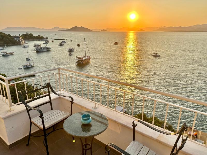 Double Room - Attic image 1