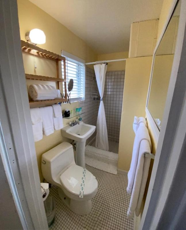 King Room image 1