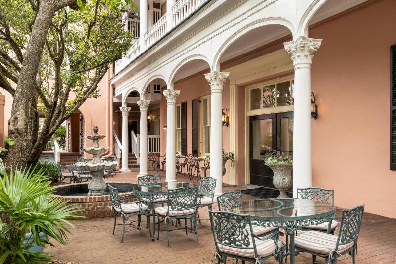Meeting Street Inn - image 4