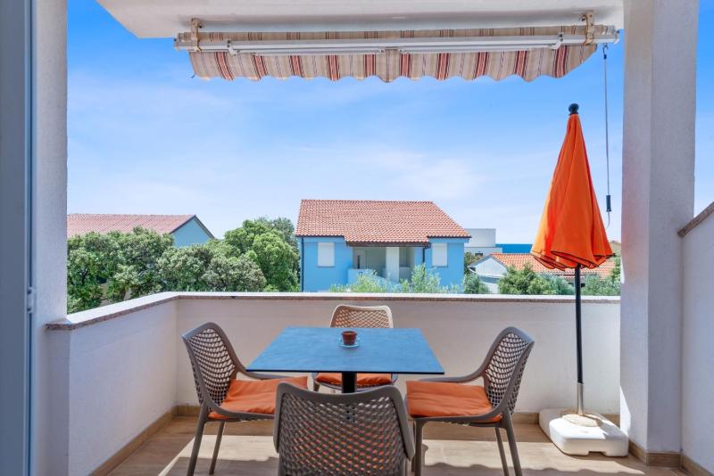 Apartments by the sea Mandre Pag - 6418 - image 28