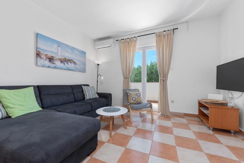 Apartments by the sea Mandre Pag - 6418 - image 37