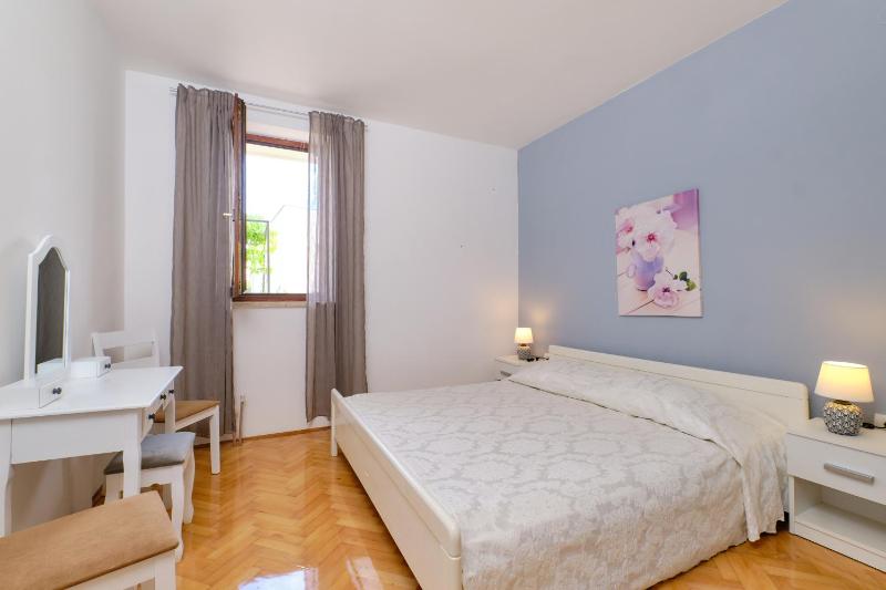 Two-Bedroom Apartment with Terrace and Sea View image 1