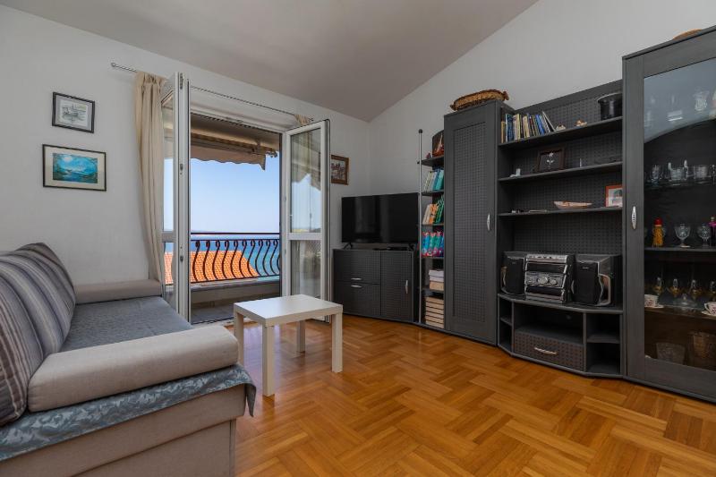 Apartments by the sea Duce Omis - 14587 - image 13