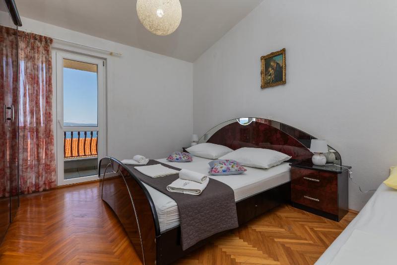 Apartments by the sea Duce Omis - 14587 - image 12