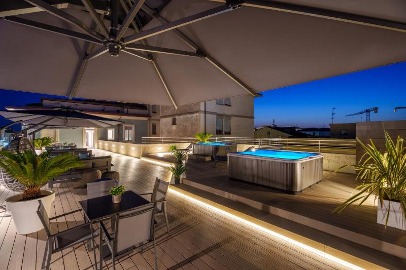 Vi Suites - image 26