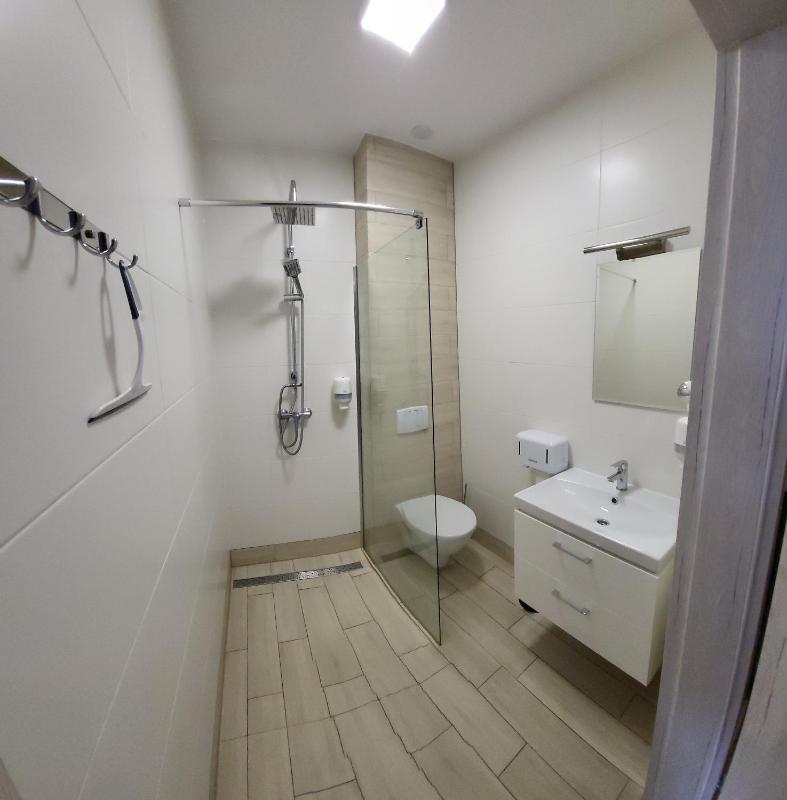 Premium Quadruple Room image 4