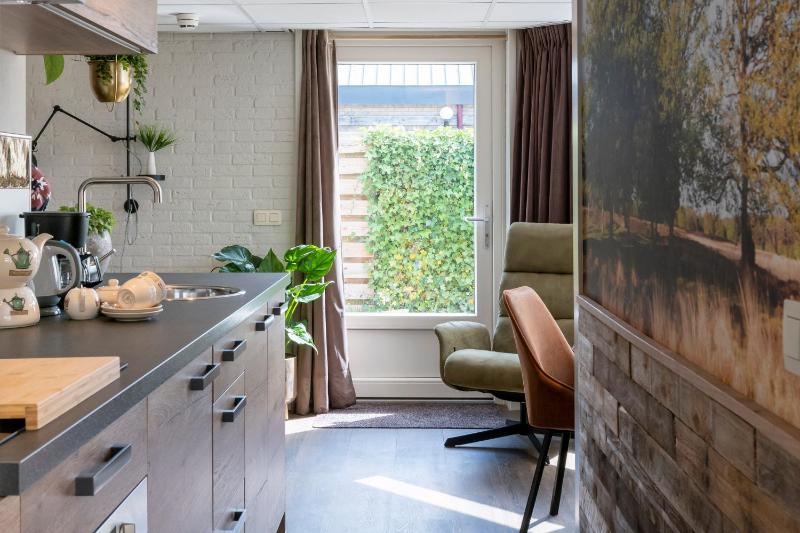 Apartment with Garden View image 1