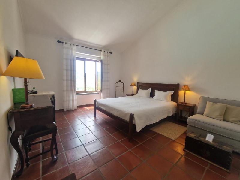 Double Room image 1
