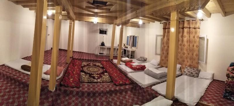 Karakorum Family Guest House Hunza - image 3