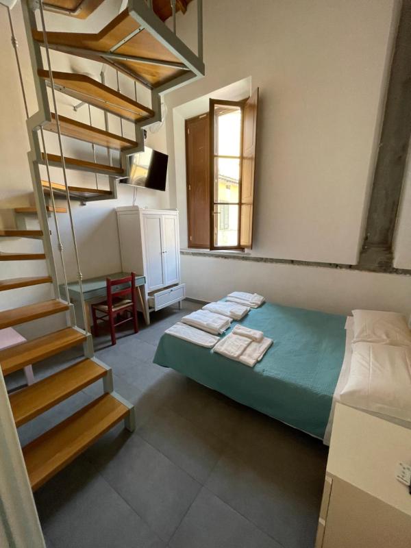 Deluxe Double or Twin Room with City View image 1