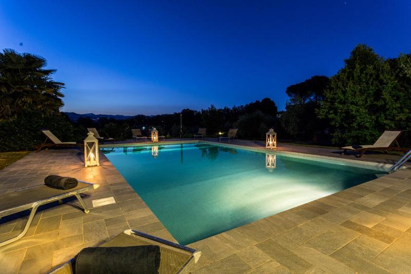 Villa Gattaiola Rewind In Style In a Renaissance Villa with Pool among the Vineyards in Lucca Property overview - image 16