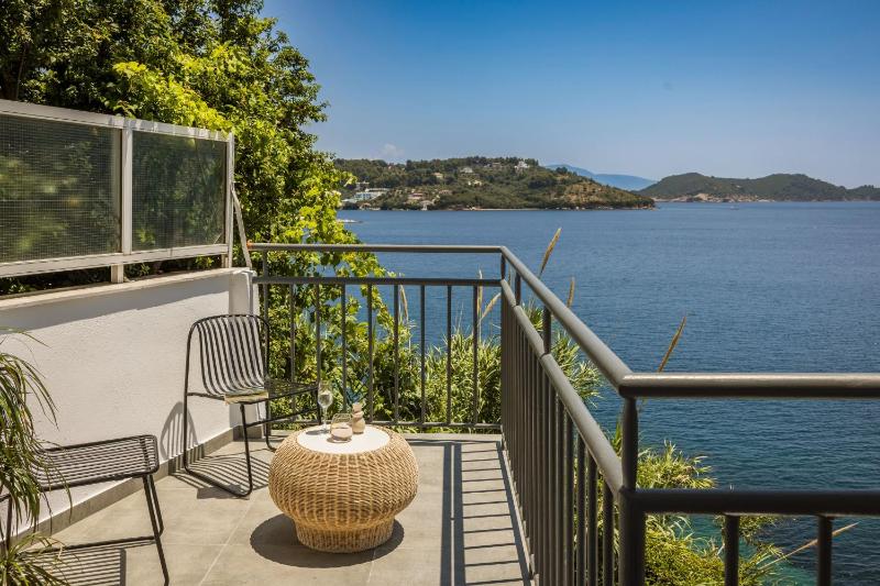 The Rock Suites - image 9