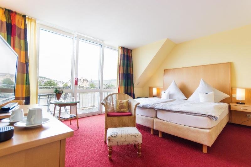 Superior Double Room image 1