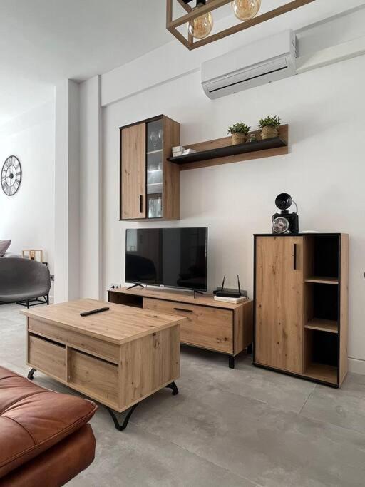 ideal apartamento en el centro - image 11