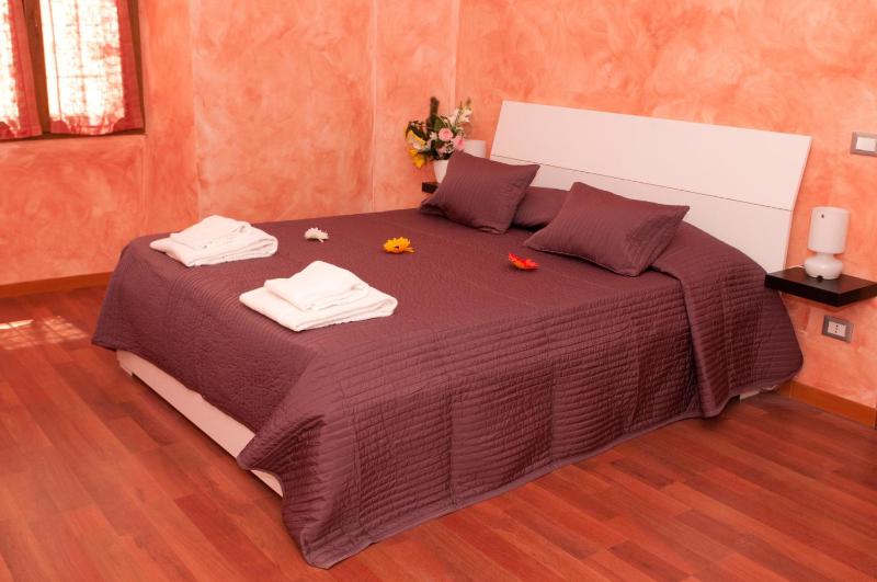 Two-Bedroom Apartment image 3