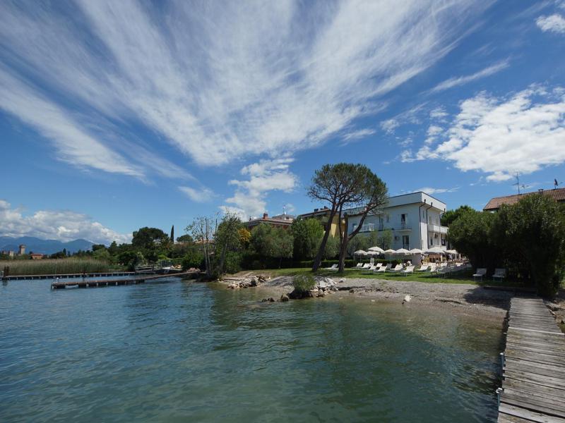 Hotel Saviola - image 28