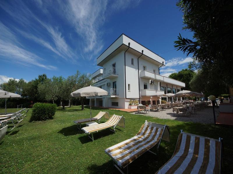 Hotel Saviola - image 18