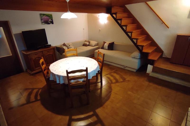 One-Bedroom Apartment with Terrace image 1