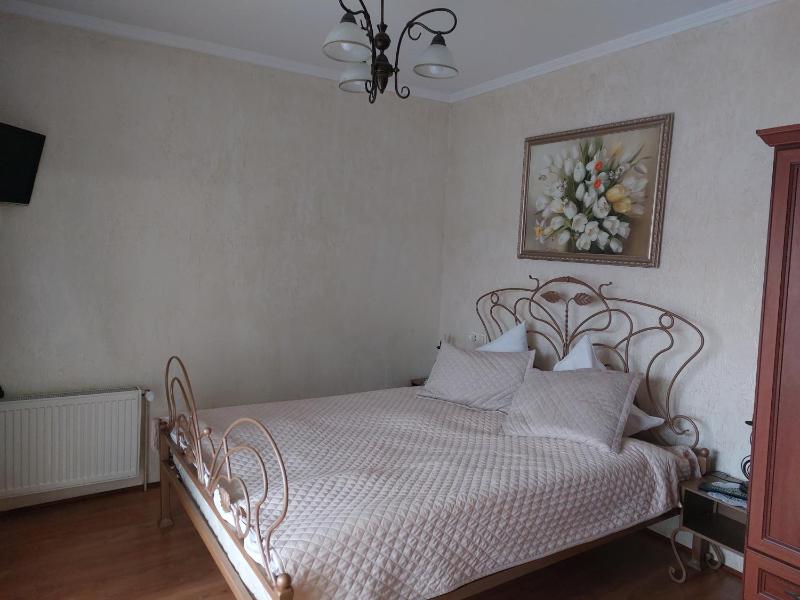 Double or Twin Room image 2