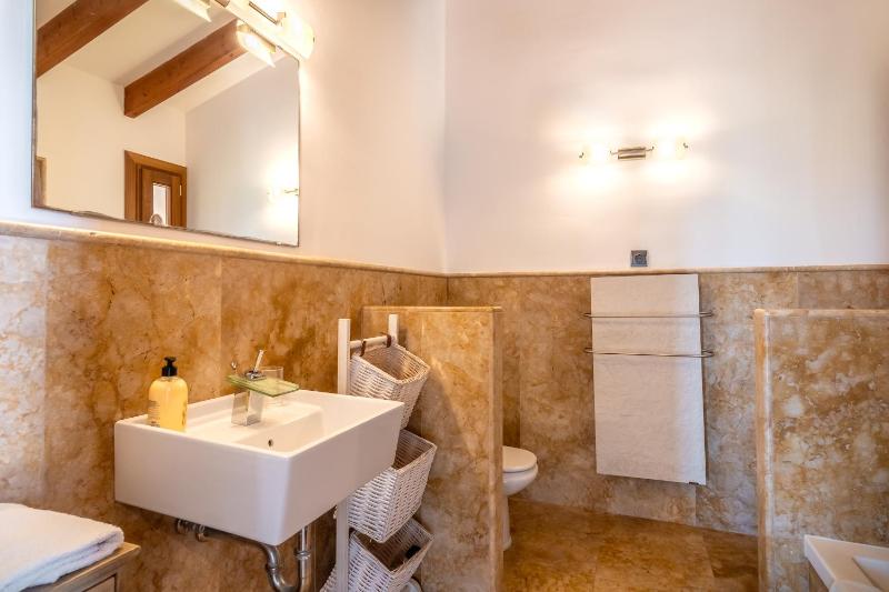 C313 Can Oliva by Mallorca Villa Selection - image 24