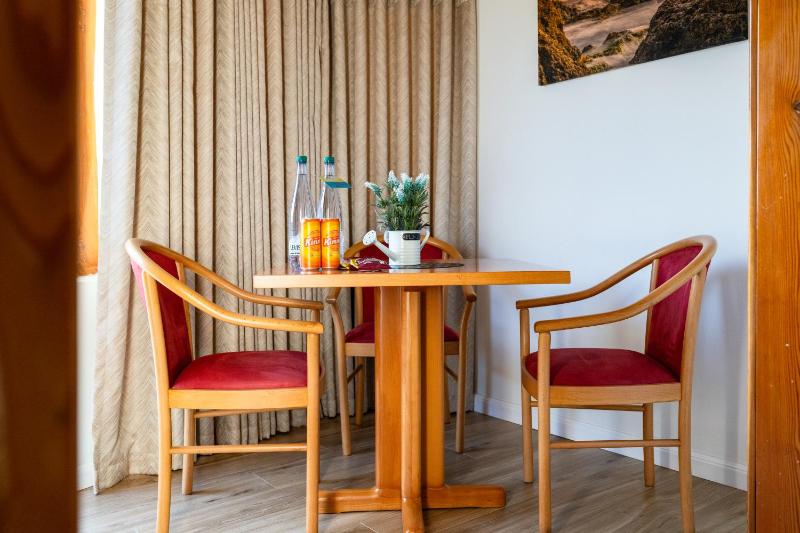 Suite with Terrace image 3