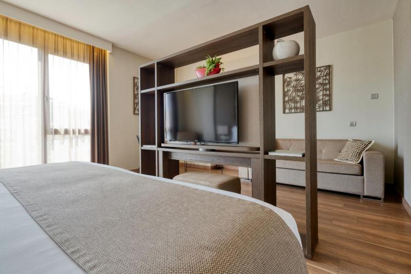 Junior Suite image 4