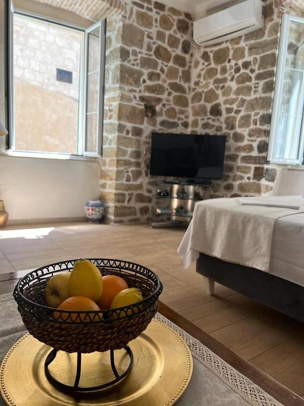 Superior Apartment image 2