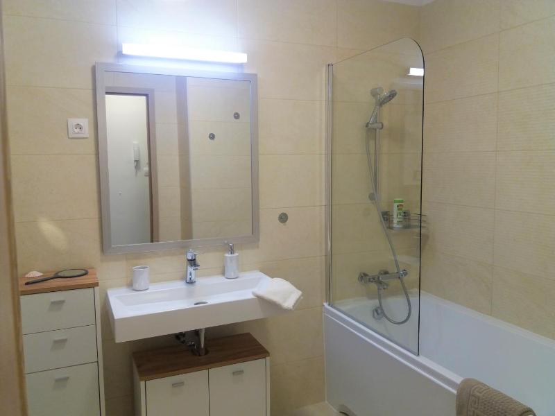TomJohn Apartman Siófok - image 23