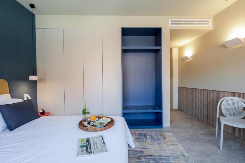 Aspasios Bonjardim Apartments - image 12
