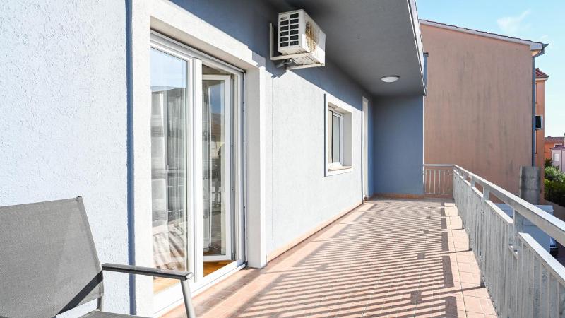 Holiday Home Urbana with pool - image 15