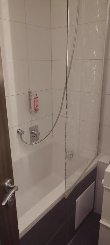 Quadruple Room with Private Bathroom image 3