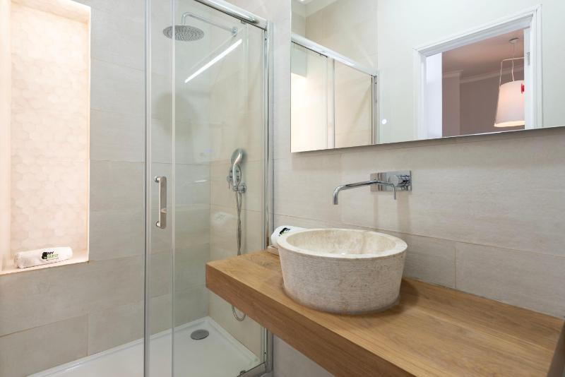BmyGuest - Santa Catarina Downtown Apartment - image 9