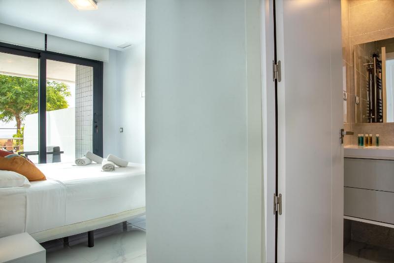 Apartment - Ground Floor image 4
