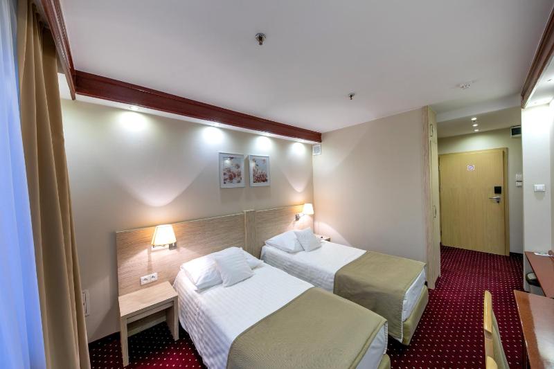 Single Room image 2