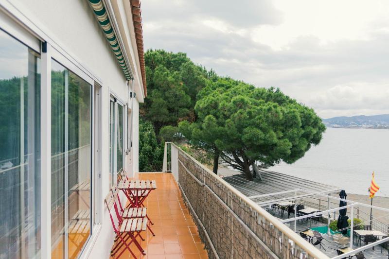 Apartment with Sea View image 2
