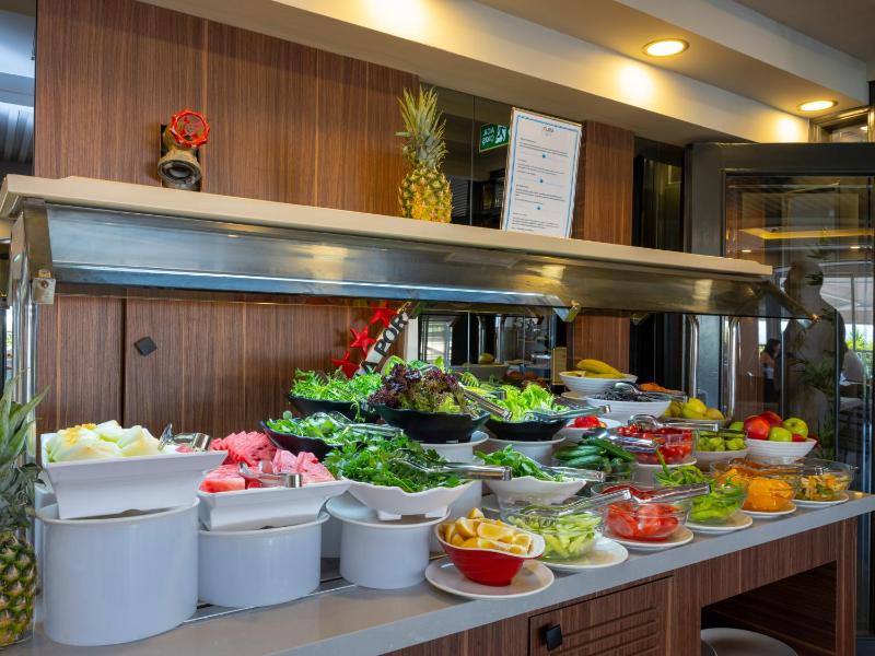 Numa Port Hotel - image 26