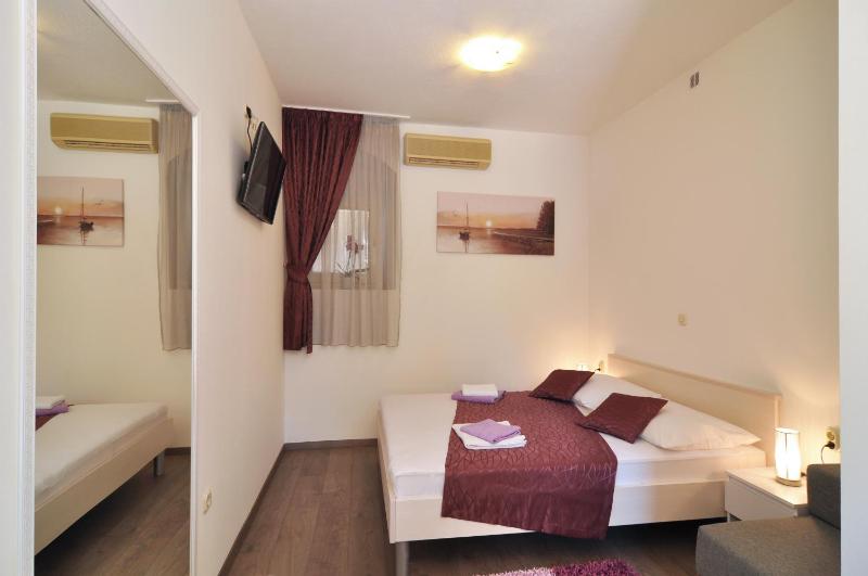 Deluxe Double Room image 1