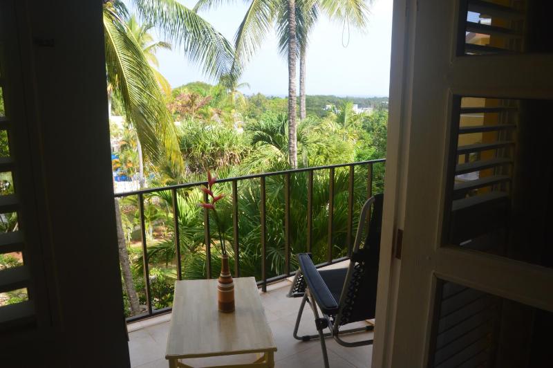 Ocean view one bedroom Trade Winds - image 3