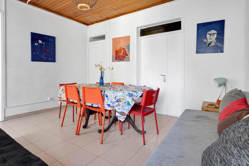 Group-Friendly Apt in the Heart of Bairro Alto - image 14